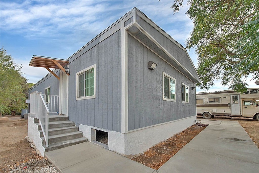 22784 Grand