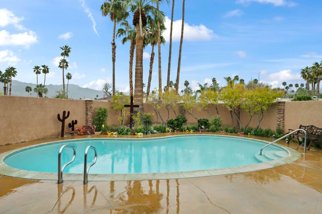 listing image 130722275135386120172