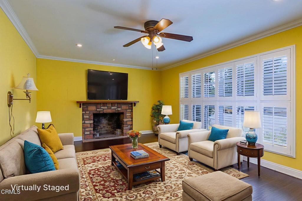 1239 Fern Oaks Drive
