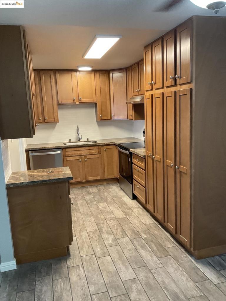 PITTSBURG - Residential Lease