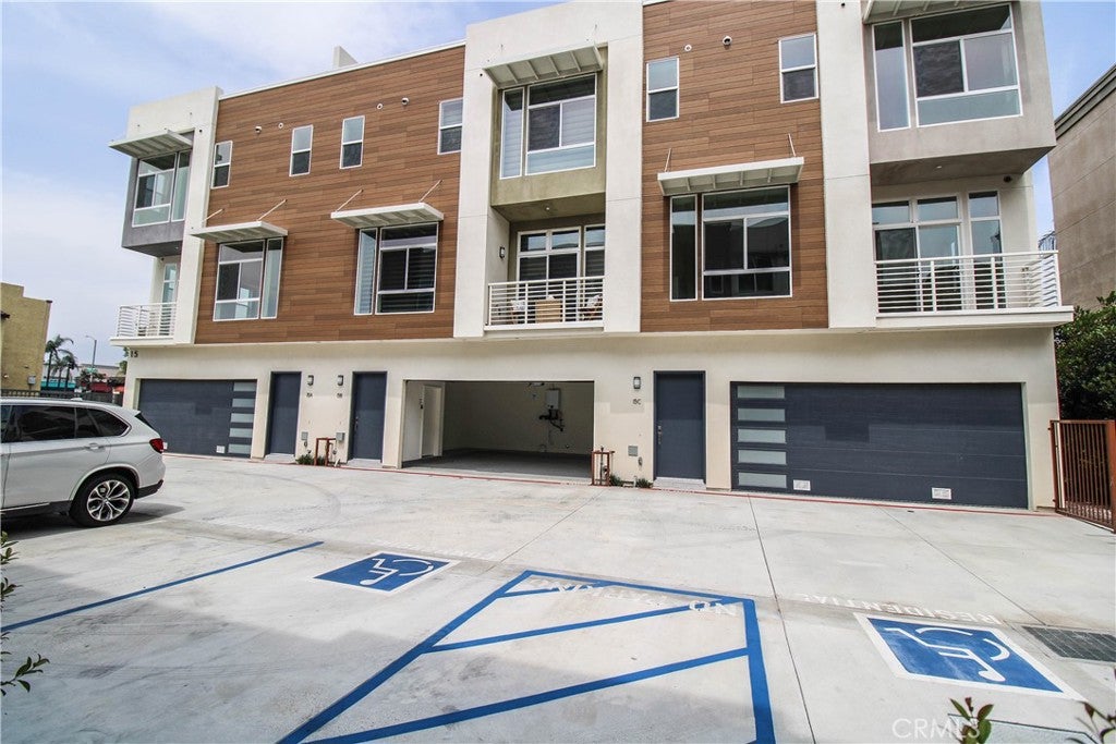 15 S Chapel AVE B, Alhambra CA 91801