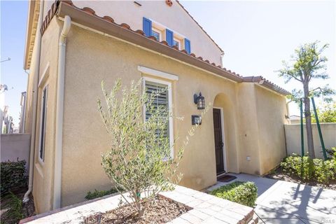 Photo of 20062 Pienza Lane, Porter Ranch, CA 91326 (MLS # SR26028060)