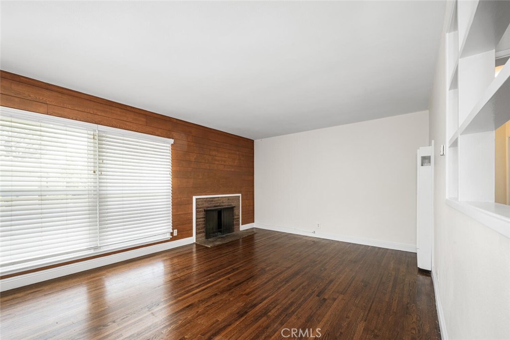 2154 N Studebaker Road