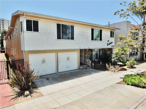 Photo of 1724 E 1st ST #3, Long Beach, CA 90802 (MLS # PW26184804)