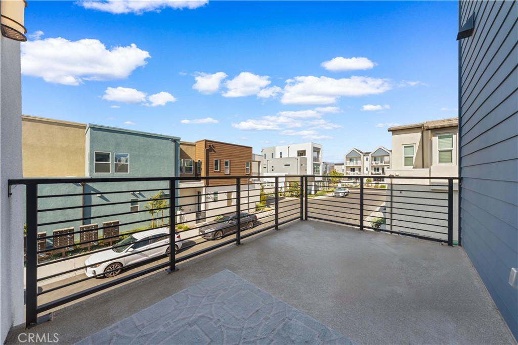 Solis Park - Residential Lease