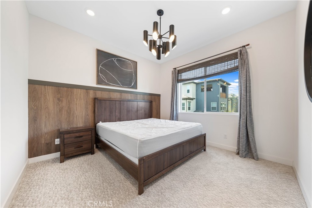 Solis Park - Residential Lease