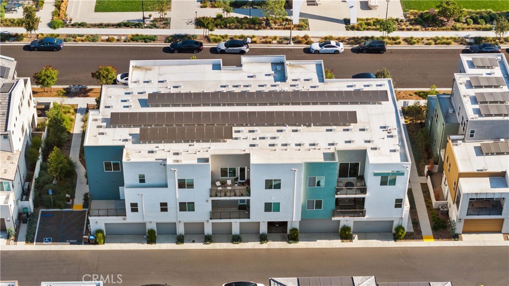 Solis Park - Residential Lease