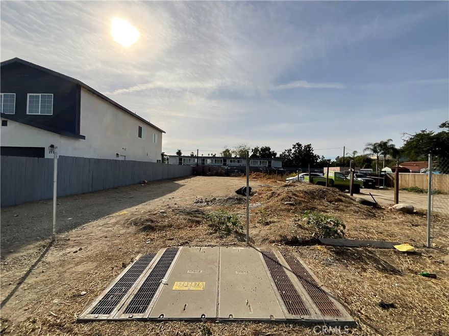Great residential lot in the City of San Bernardino! This land offers endless possibilities for those looking to built their dream home. Conveniently located to downtown San Bernardino business district, transportation, shopping centers, restaurants, 215 Fwy and Secombe Lake Park.