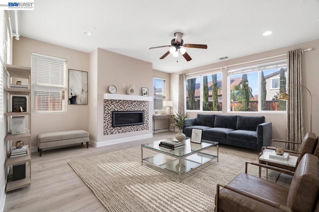 Photo 1 of 63 — 967 Dainty Ave, Brentwood, CA 94513