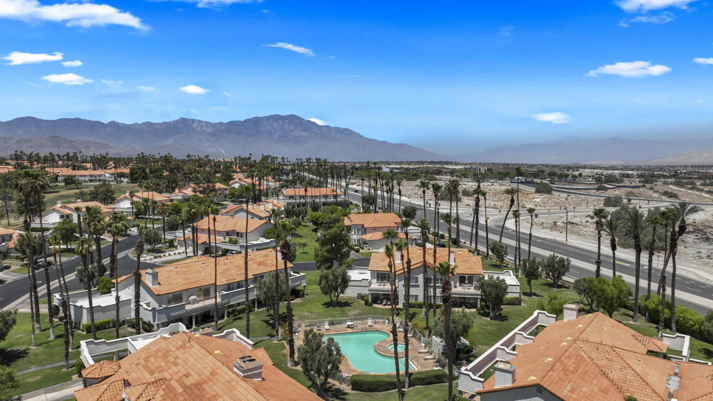 Desert Falls C.C. - Residential