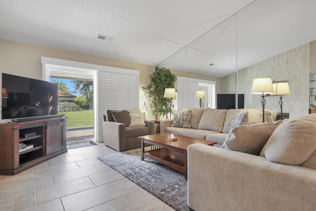Desert Falls C.C. - Residential