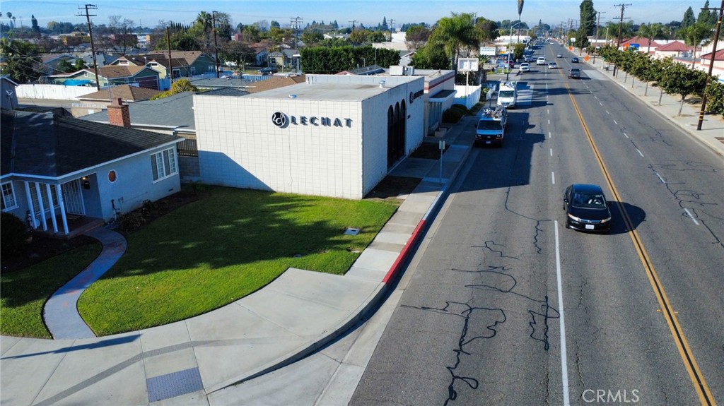 1304 W Commonwealth Avenue