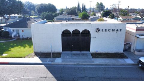 1304 W Commonwealth Avenue Fullerton CA 92833