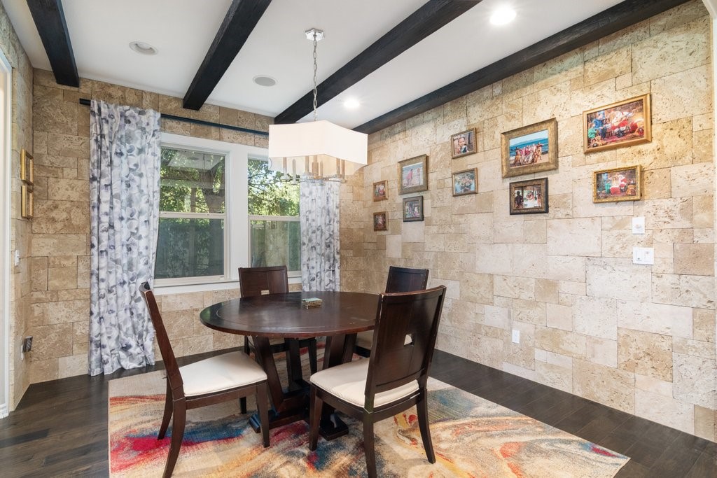 32433 Marietta Court