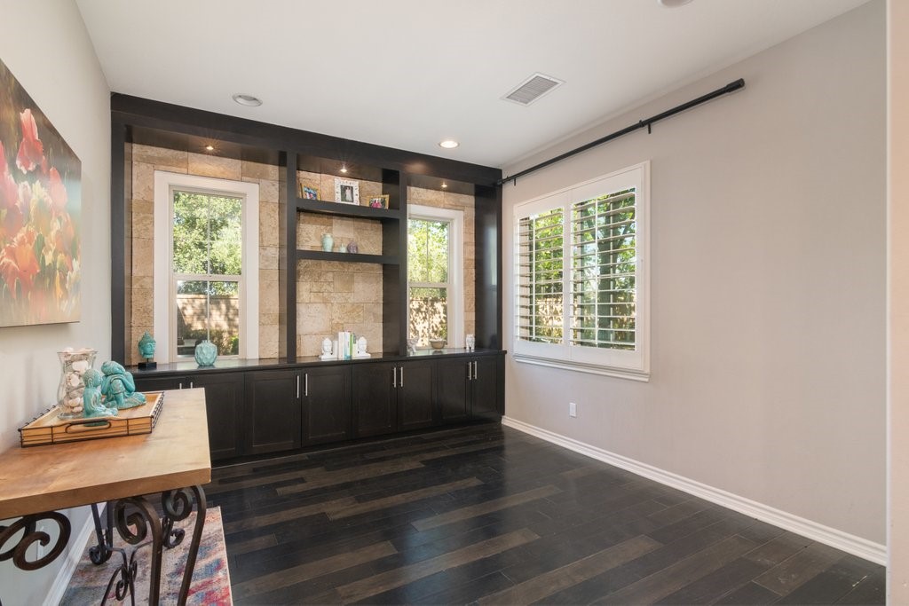 32433 Marietta Court