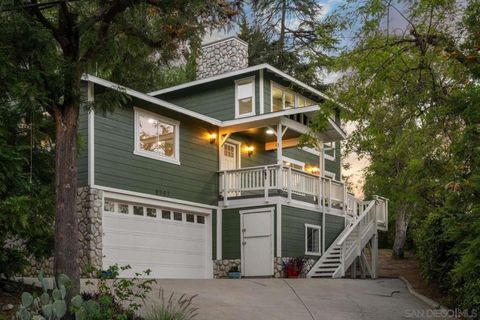 Photo of 9907 Shadow Hills DR DR, Sunland, CA 91040 (MLS # 260012907SD)