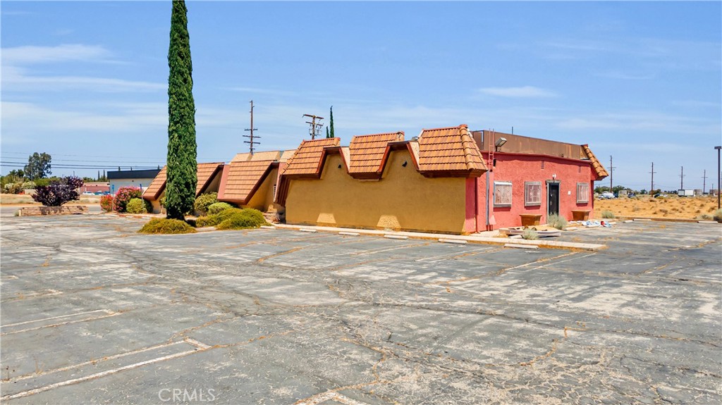 40420 10th Street W