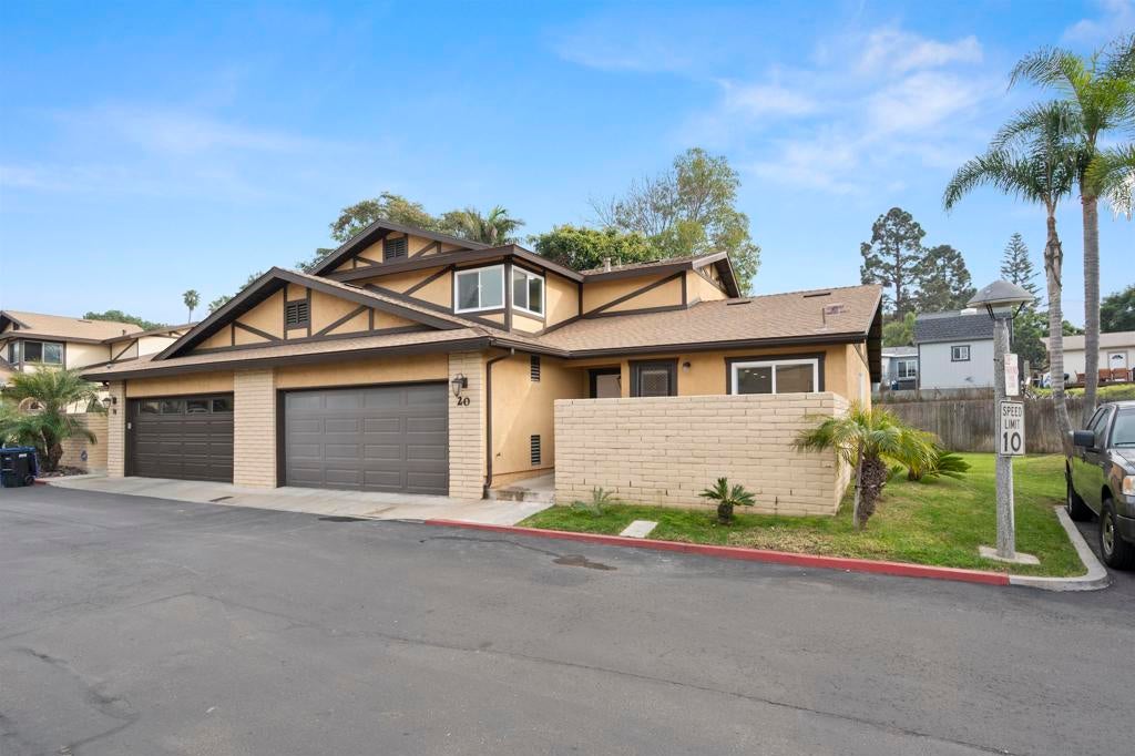 75 Third Avenue Ave 20, Chula Vista CA 91910