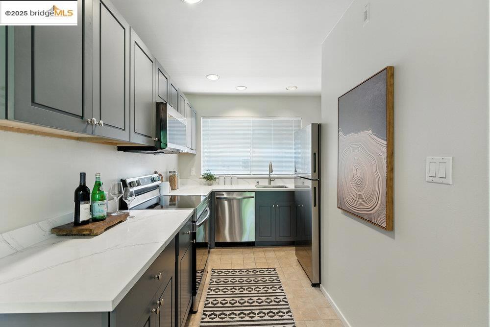 ELMWOOD - Residential