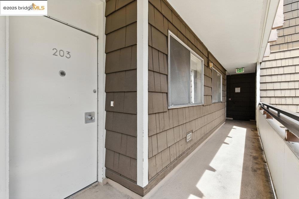 2601 College Ave 203