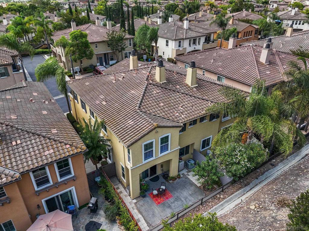 2748 BELLEZZA DR