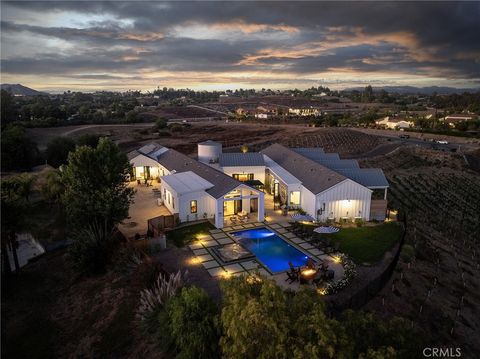 39241 Corte Venture Temecula CA 92592