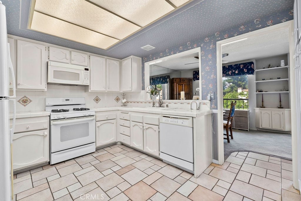 26635 Guadiana, Mission Viejo CA 92691 - Photo 11