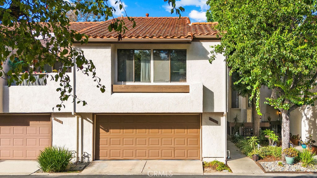Welcome to this spacious three-level over 2200 sft townhome in the highly desirable La Mancha tract of South Mission Viejo.
The main level features a welcoming living room with a fireplace, a formal dining area, and a large kitchen. Just off the main living space, an extended balcony overlooks peaceful greenbelt views, perfect for entertaining or relaxing.
Upstairs, you’ll find three bedrooms and two baths, including a primary suite with tranquil tree-lined views, a large walk-in closet, and an en suite bathroom.
The lower level offers incredible flexibility, designed as a separate one-bedroom, one-bath living space complete with a permitted kitchenette, a large living room with its own fireplace, and direct access to a private patio with serene greenery views — ideal for extended family, guests, or rental income.
Additional highlights include two fireplaces, two attached garages plus an assigned parking space, and recent upgrades such as a new AC system and updated ducting.
This home is ready for cosmetic updates throughout, giving buyers the perfect opportunity to add their personal style and create lasting value.
Located within the Capistrano Unified School District with award-winning schools, and just minutes from shopping, dining, and freeway access, this property offers both potential and convenience.