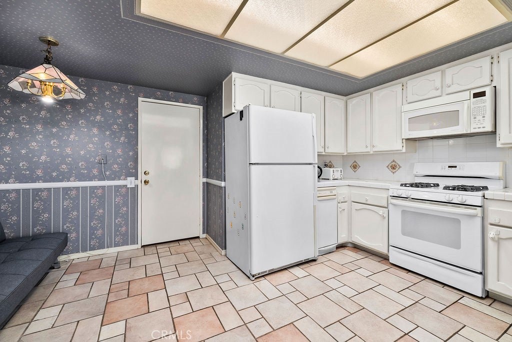 26635 Guadiana, Mission Viejo CA 92691 - Photo 12