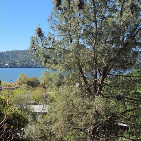 Photo of 13477 Arrowhead Road, Clearlake, CA 95422 (MLS # LC25053870)
