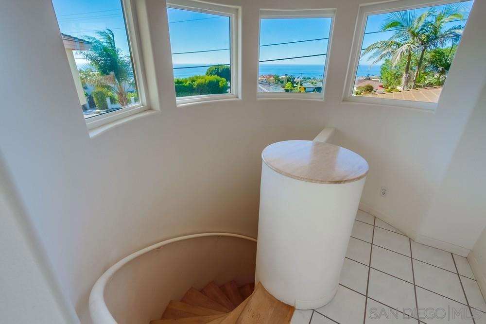 La Jolla - Residential Lease