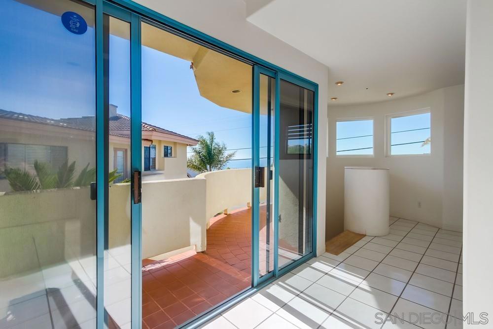 La Jolla - Residential Lease