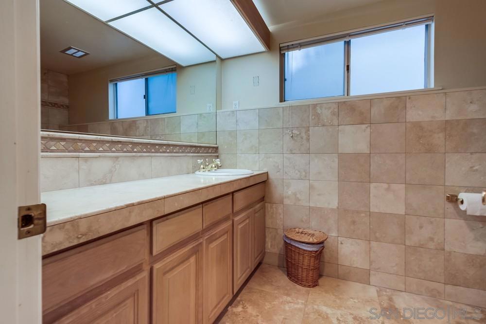 La Jolla - Residential Lease