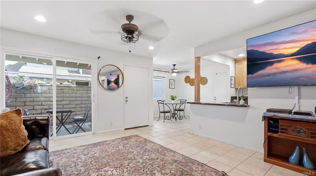 8155 Woodland