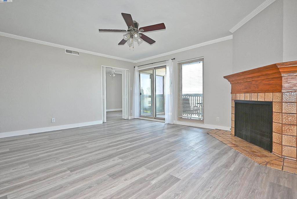 HIGHLAND PLACE - Residential