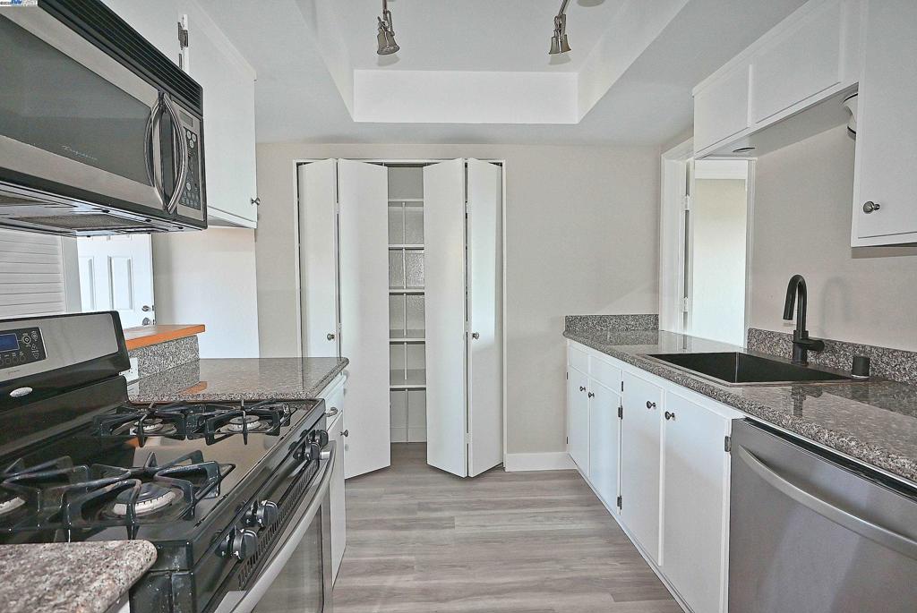 HIGHLAND PLACE - Residential