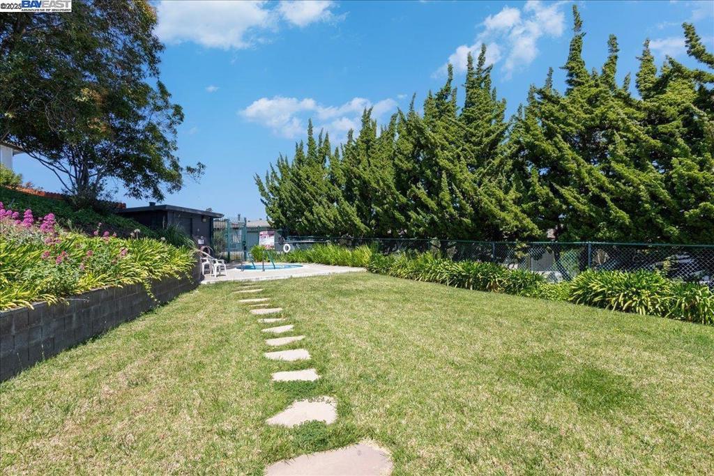 HIGHLAND PLACE - Residential