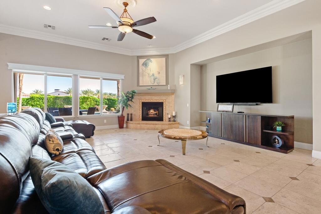 Properties 3 49252 Colorado Street