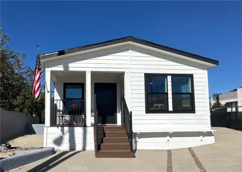 MLS: CV26216905
