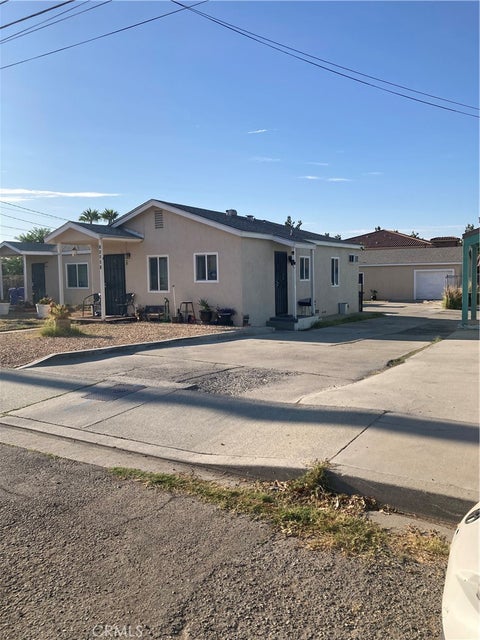 Photo of 16859 Fairfax Street, Fontana, CA 92336 (MLS # IV26165161)