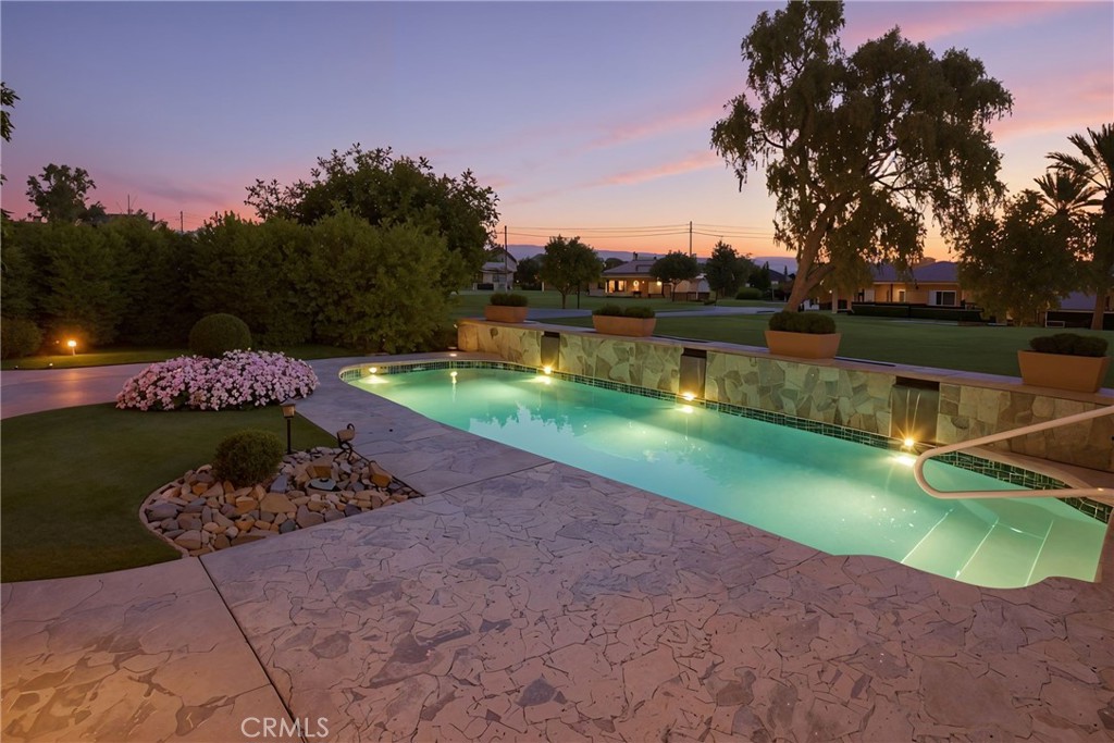 Mission Hills East/Deane Homes (32149) - Residential