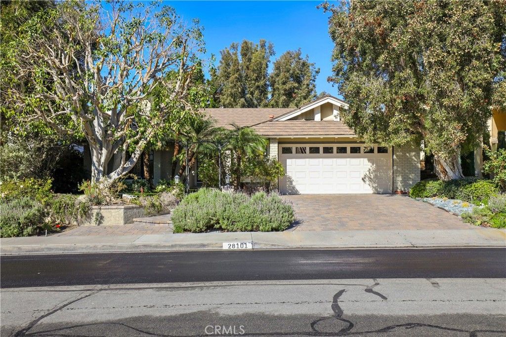 Photo of 28101 Haria, Mission Viejo, CA 92692 (MLS # OC26020744)