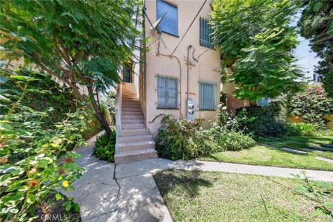 Photo of 138 N La Peer Drive, Beverly Hills, CA 90211 (MLS # SR26182571)