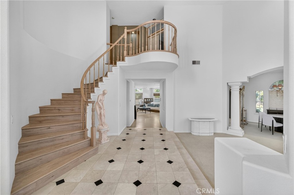 26942 Willow Tree