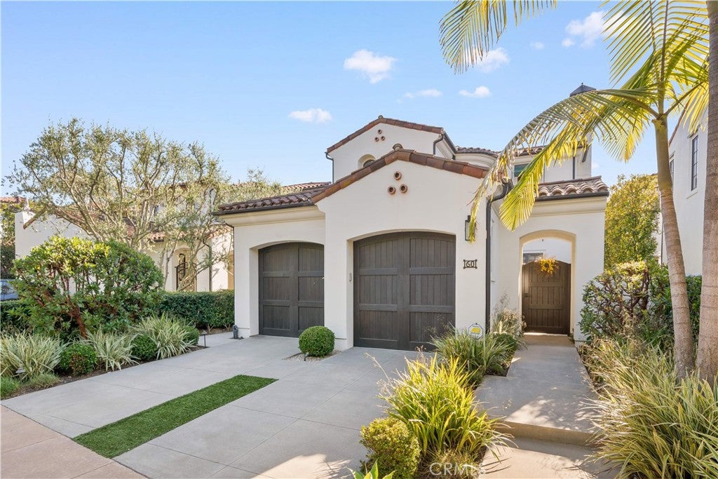 60 Sidney Bay