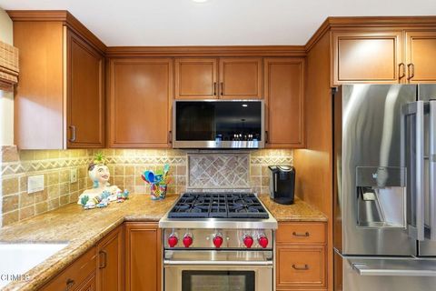 Tiny photo for 137 Fillmore Avenue, Oxnard, CA 93035 (MLS # V1-34959)