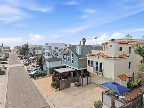 Tiny photo for 137 Fillmore Avenue, Oxnard, CA 93035 (MLS # V1-34959)