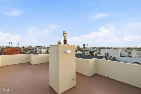 Tiny photo for 137 Fillmore Avenue, Oxnard, CA 93035 (MLS # V1-34959)