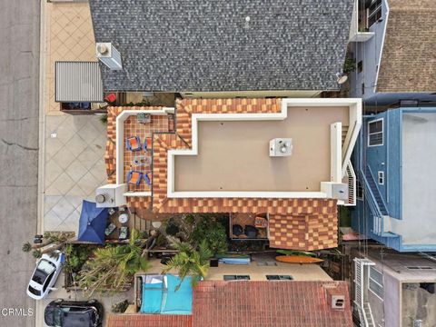 Tiny photo for 137 Fillmore Avenue, Oxnard, CA 93035 (MLS # V1-34959)