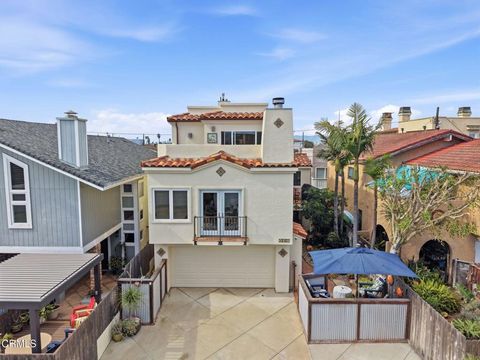 Tiny photo for 137 Fillmore Avenue, Oxnard, CA 93035 (MLS # V1-34959)